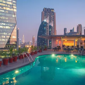 https://the-ritz-carlton-executive-res.sharjah-hotels.com